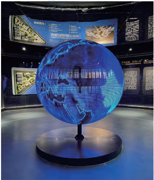 LED Transparent Spherical Screen Display
